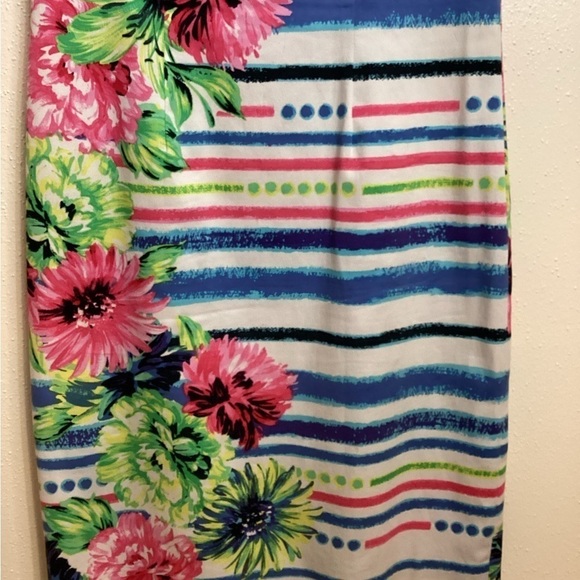 Chetta B Women’s Floral& Striped print - Picture 3 of 8